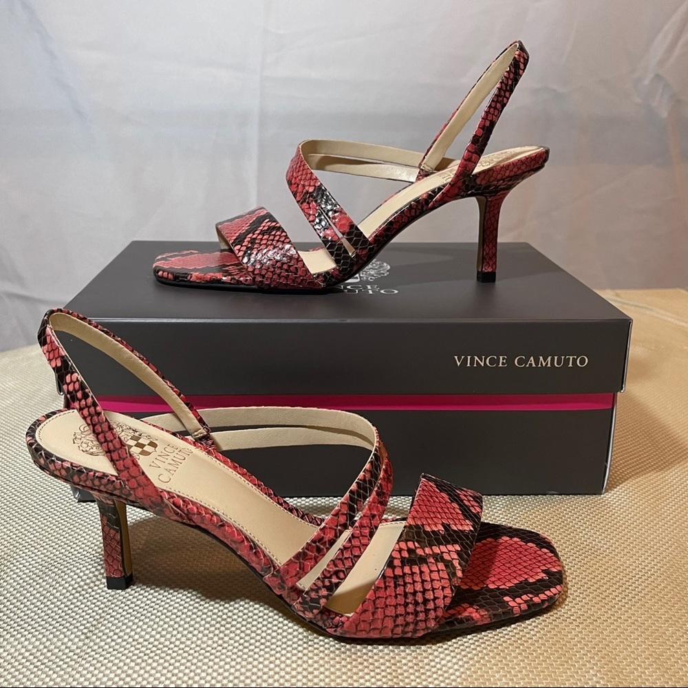Vince Camuto, New Savesha Women Sandal. - Picture 1 of 7